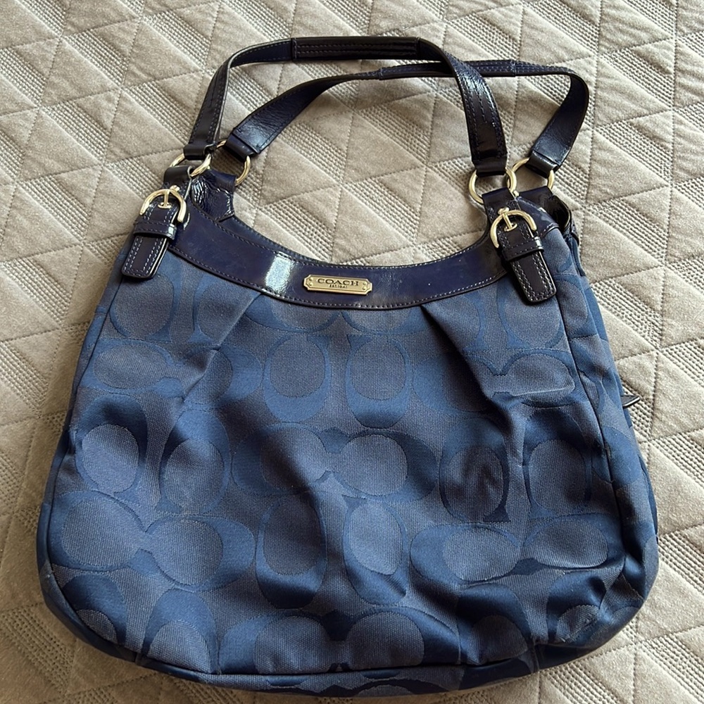Coach shoulder bag